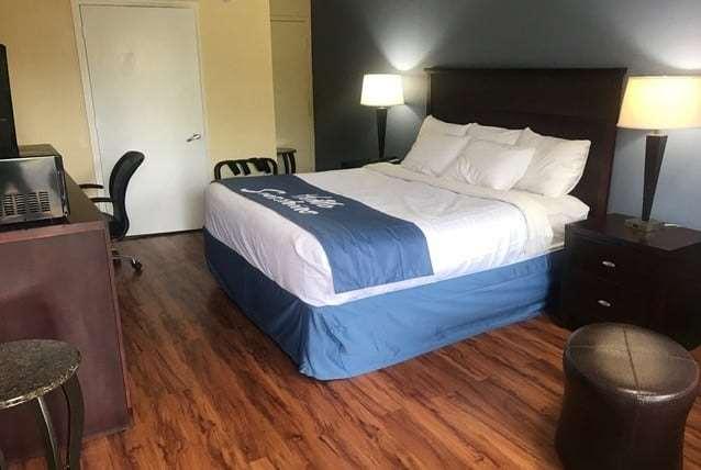 Days Inn By Wyndham King-Winston Salem Area Δωμάτιο φωτογραφία